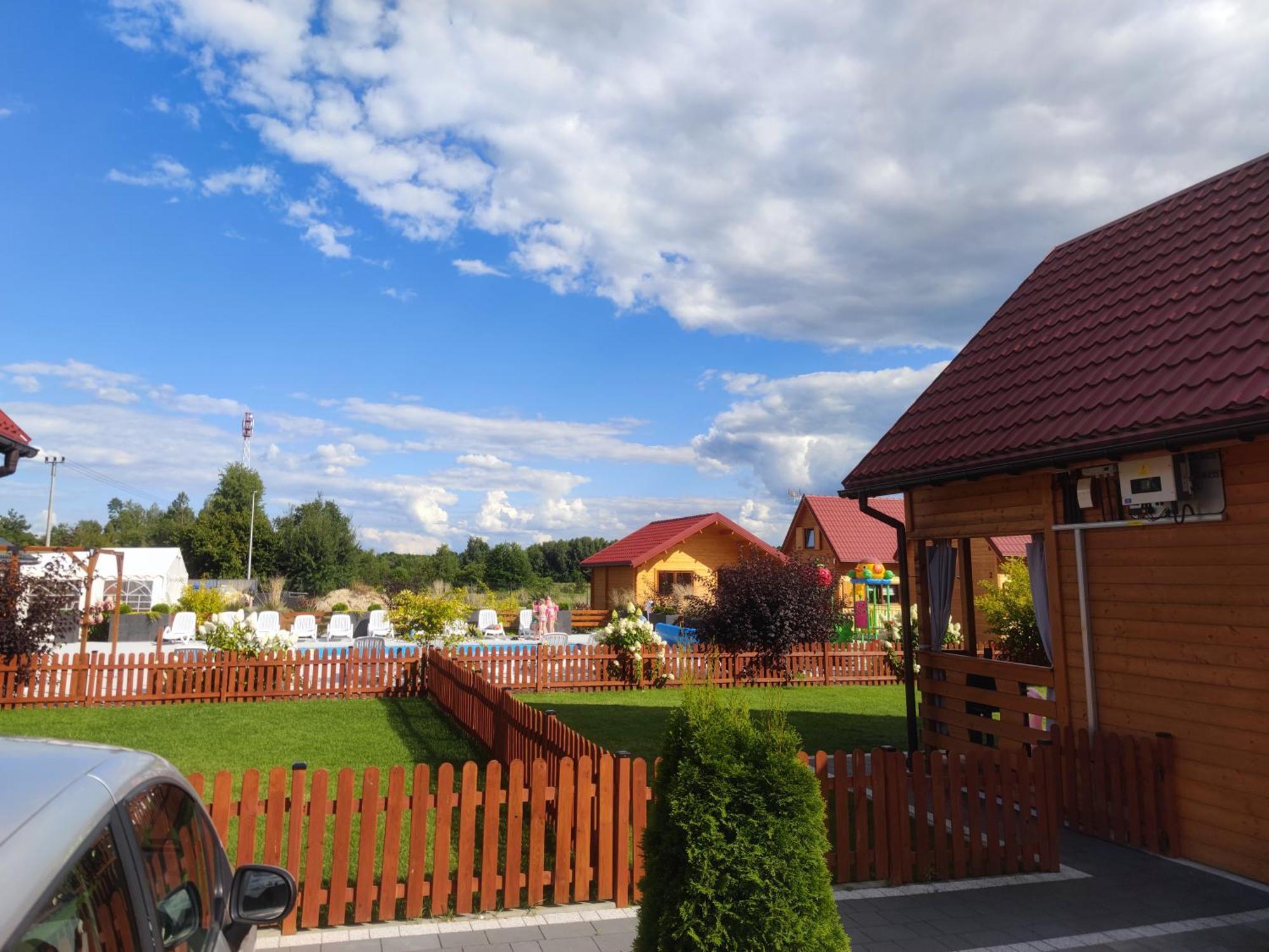 Miodowa Sadyba Domki Caloroczne Kluczbork Ligota Zamecka Kültér fotó