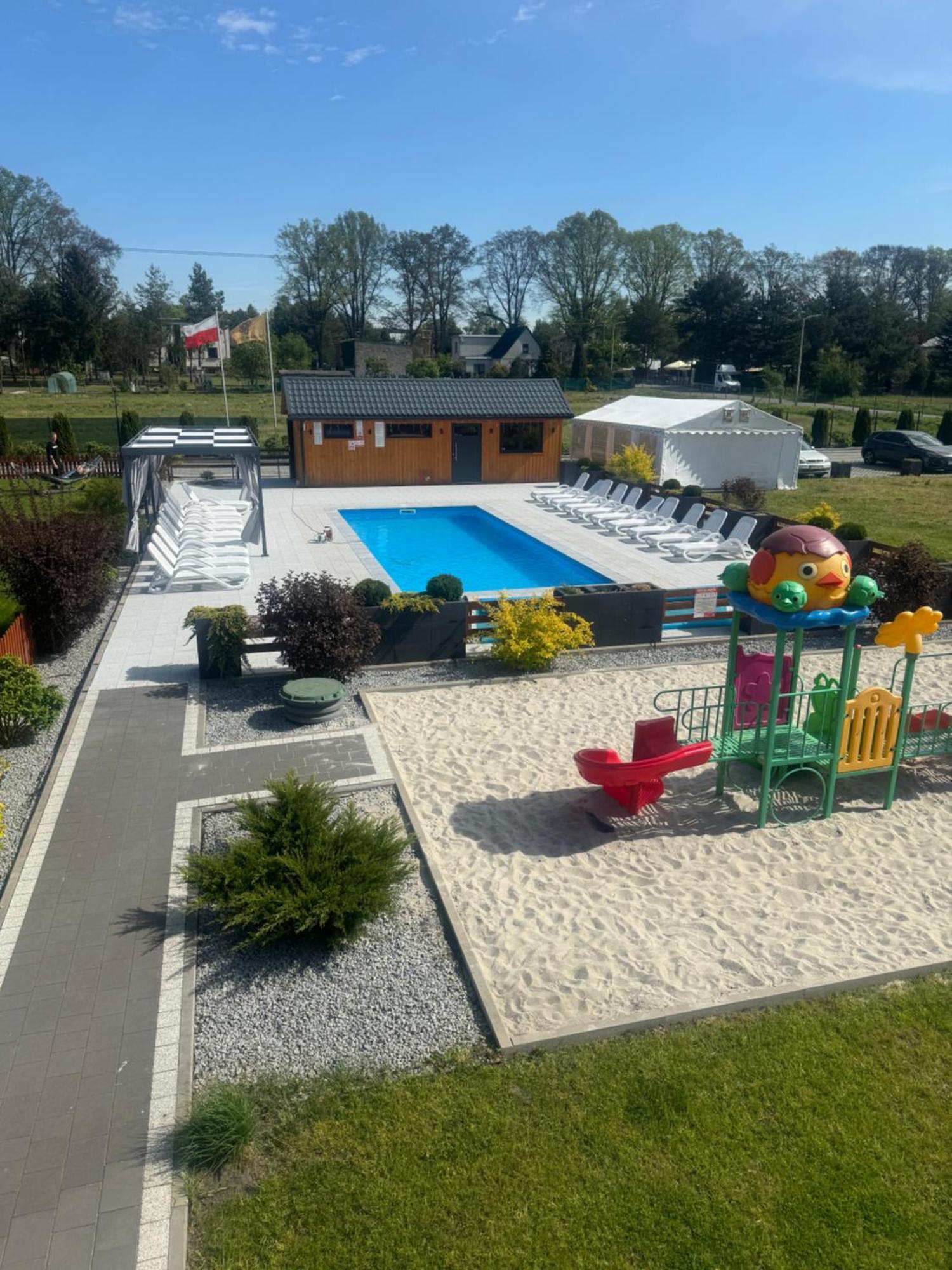 Miodowa Sadyba Domki Caloroczne Kluczbork Ligota Zamecka Kültér fotó