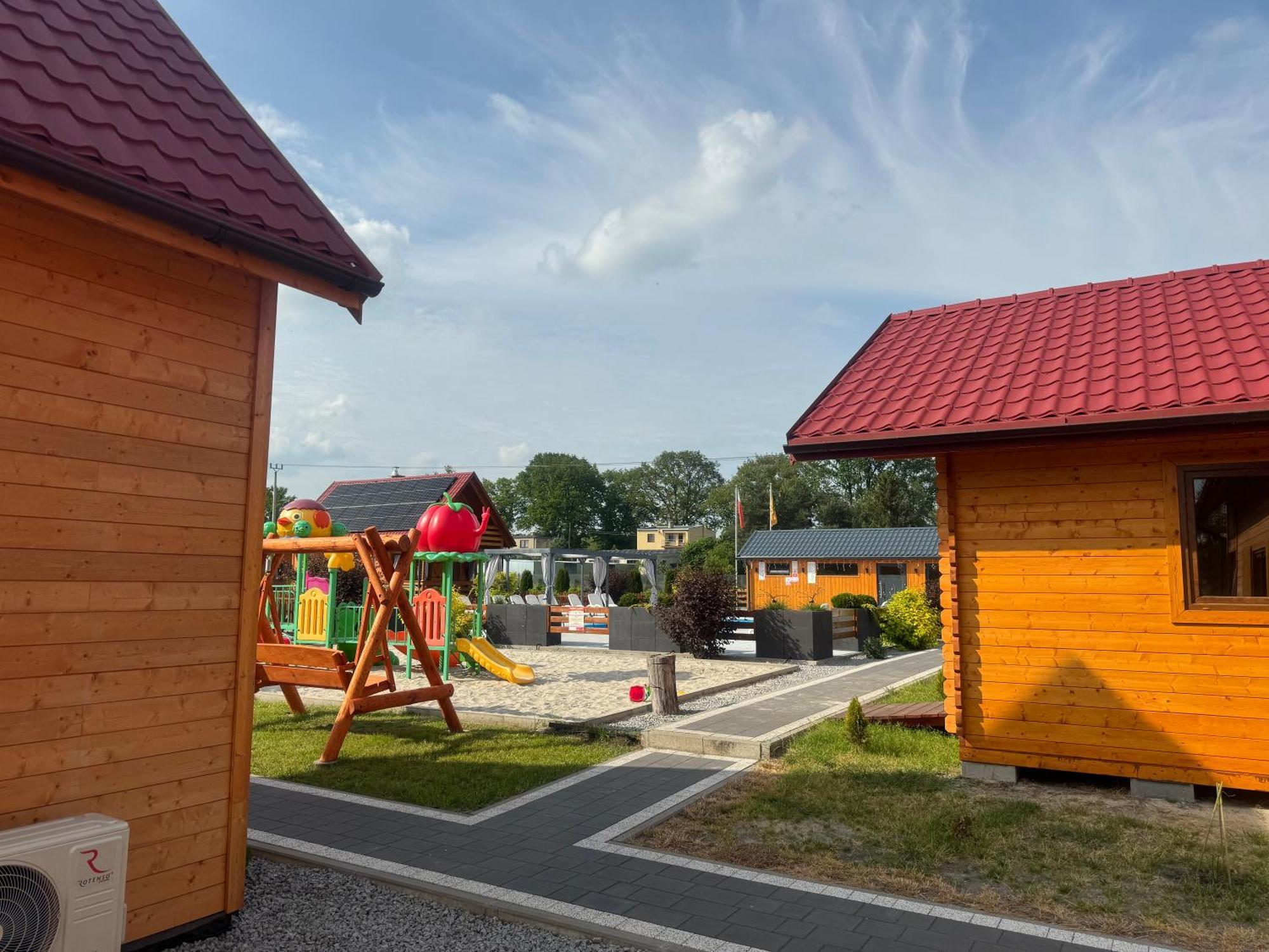 Miodowa Sadyba Domki Caloroczne Kluczbork Ligota Zamecka Kültér fotó