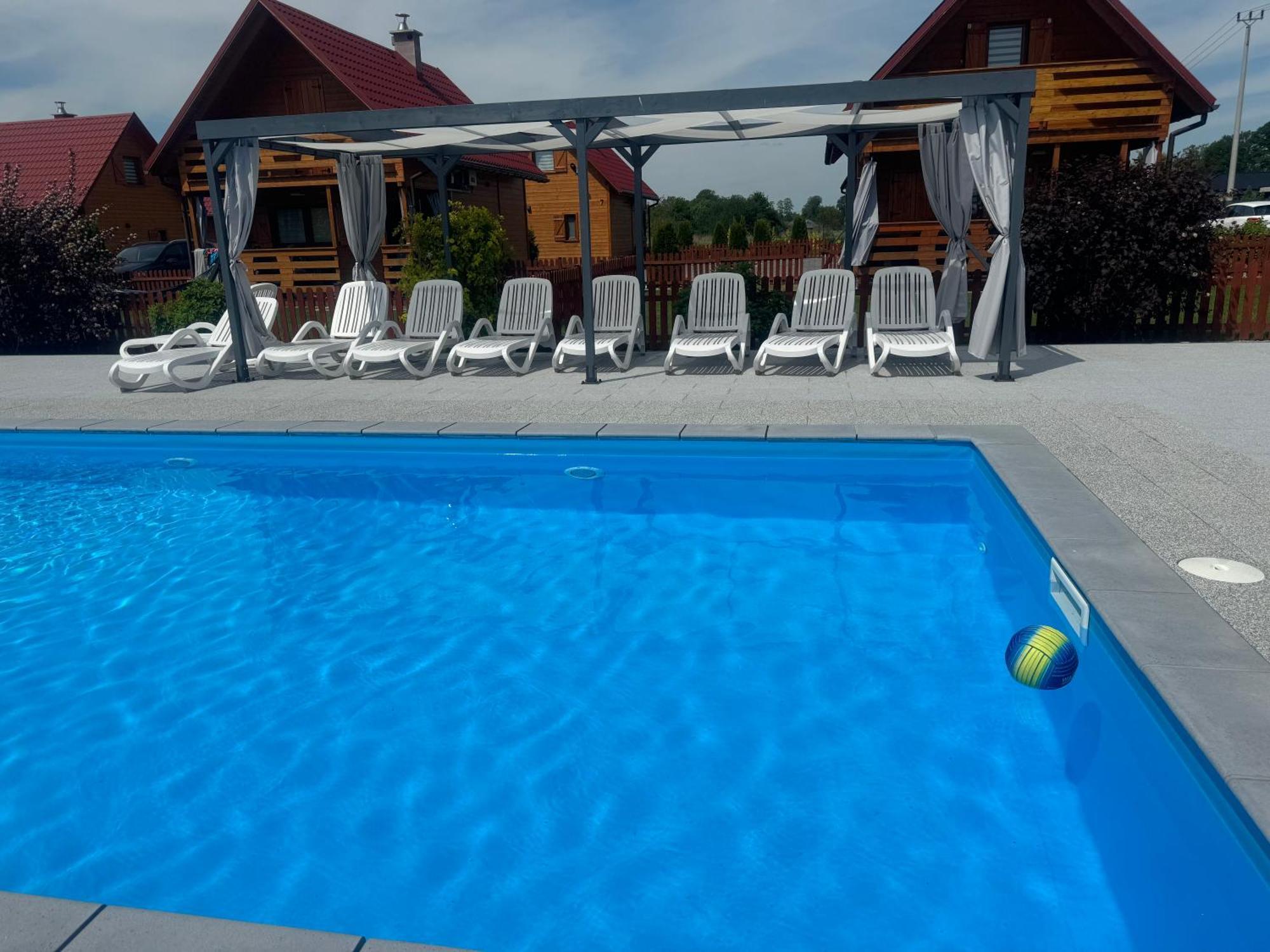 Miodowa Sadyba Domki Caloroczne Kluczbork Ligota Zamecka Kültér fotó